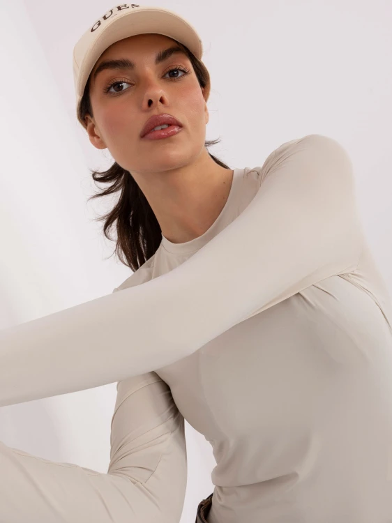 pol_pl_Jasnobezowa-gladka-bluzka-loongsleeve-SUBLEVEL-416041_3.jpg
