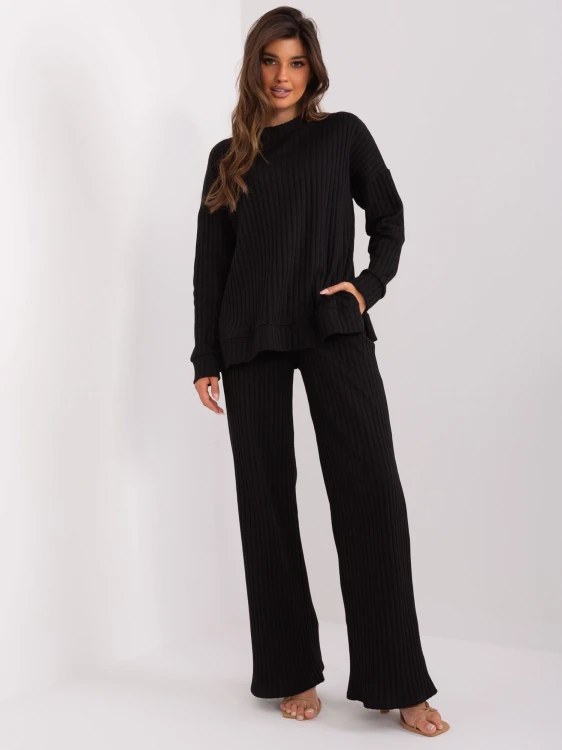 pol_pl_Hurt-Czarny-dwuczesciowy-komplet-casualowy-z-bluza-405710_5.jpg